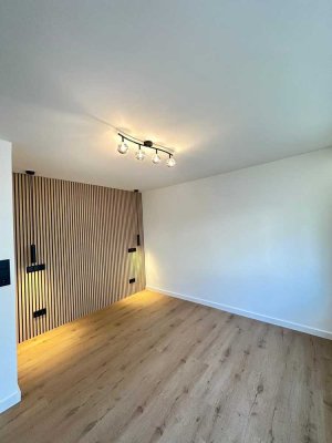 Stilvolles Wohnen auf zwei Zimmern mit Südbalkon und Garagenstellplatz