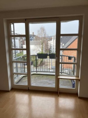 Wohnen mit Charakter: 2-Zimmer-Wohnung im Boxgraben