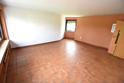 *Gartentraum*Tolle 4,5-Zimmer-Whg. im Erdgeschoss mit Terrasse, Garten u. Garage*Diezenhalde*