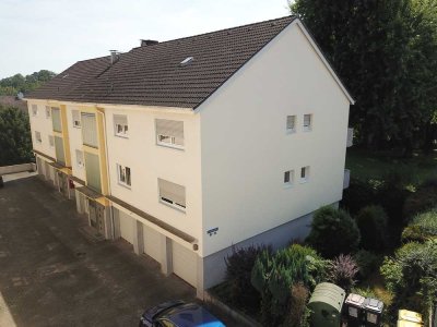 Vollständig renovierte 3-Zimmer Wohnung mit großem Balkon in Nieder-Eschbach