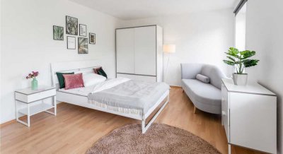 Gemütliche, helle 1ZW. am Westendplatz - Fahrstuhl, Balkon, EBK, möbliert