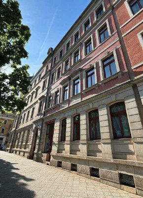 Löbtau...Bonhoefferplatz // 2-Zi.-Whg. mit Wanne // kurzfristig frei