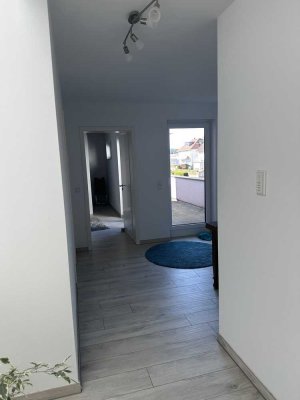 Neuwertiges Haus mit zehn Zimmern und EBK in Friedberg