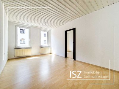 Stilvolle, sanierte 2‑Zimmer‑Wohnung mit Jugendstilcharme