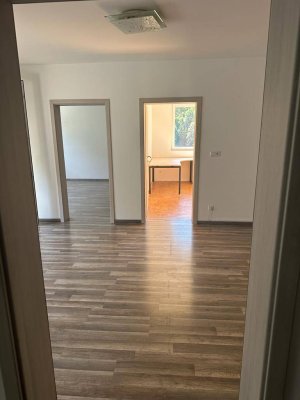 Super Wohnung mit tollem Ausblick, Tel.Nr. in Beschreibung