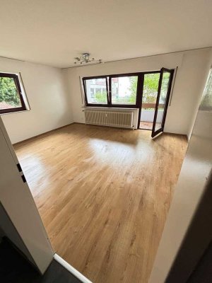 Helle 2,5-Zimmer-Wohnung mit Balkon in Ostfildern-Nellingen