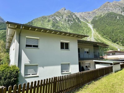 LICHTDURCHFLUTETE WOHNUNG IN RUHIGER LAGE IN LÄNGENFELD/ÖTZTAL