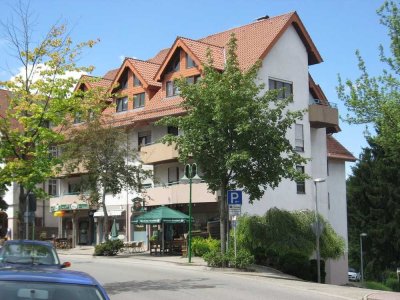 Wintergarten, Balkon, Kurparknähe! Kapitalanlage oder Eigenheim in Schömberg. Tolle 3 Zimmer Wohnung