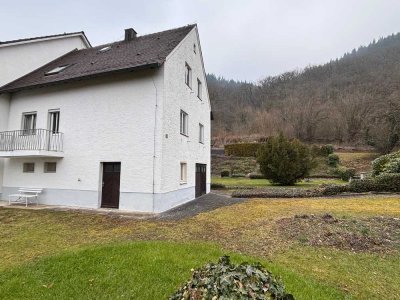 Sanieren oder abreissen - DHH mit guter Substanz