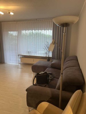 Schöne 3-Zimmer-Wohnung mit Balkon in zentraler Lage zu vermieten!