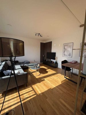 Stadt trifft Park – Exklusive 2 Zimmer Wohnung mit Südausrichtung, Parkblick sowie EBK mit WM!