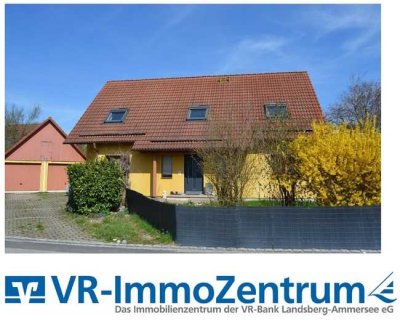 Attraktives Einfamilienhaus mit großer Einliegerwohnung