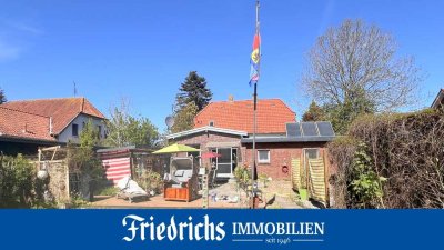 Teilmodernisiertes Wohnhaus in Jade-Schweiburg mit optionalem Bauplatz – Nähe Nordseeküste/Jadebusen