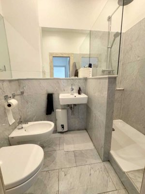 Exklusive Maisonettewohnung mit Rheinblick – Wohnen am Düsseldorfer Rheinturm
