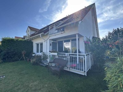 *Attraktive Maisonette-Wohnung über 3 Ebene mit Garten u. Balkon*