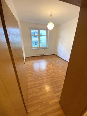 Hübsche 2-Raumwohnung - Einbauküche möglich