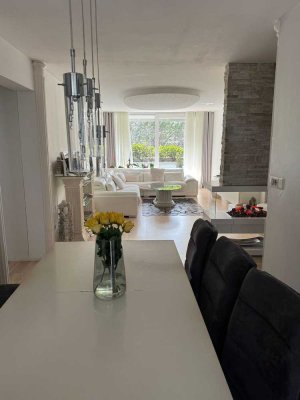Neuwertige 4-Zimmer-Wohnung mit EBK in München