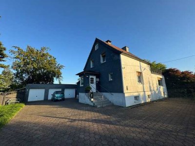 Lust auf ein Eigenheim mit Landwirtschaft? Einfamilienhaus mit Garagen in Radevormwald