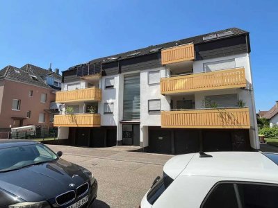 zentrale Lage mit Weitsicht ins Grüne- zum Wohlfühlen