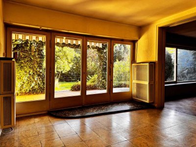Repräsentativer Bungalow mit großem Grundstück