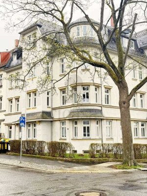 Endlich ankommen und wohl fühlen! Stilvolle großzügige 3-Raumwohnung auf einer Etage inkl. Balkon