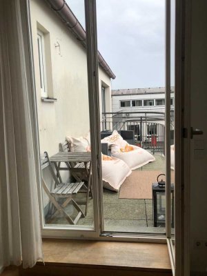 Ansprechende 3,5-Zimmer-Loft-Wohnung mit geh. Innenausstattung mit EBK