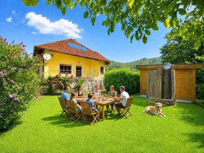 LANDHAUS am Tor zur Wachau | Hochwertig ausgestattet | Doppelgarage | Garten-Sauna | Ausbaureserve