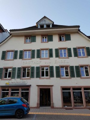Gepflegte 3-Zimmer-Wohnung mit Balkon und Einbauküche in Schopfheim