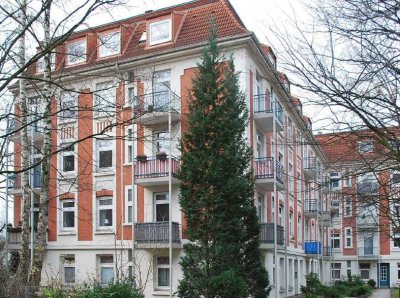 Verfügbar zum 01. Oktober 2026: Charmante 2-Zimmer-Wohnung mit Einbauküche in Barmbek!