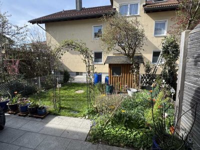 Interessante Kapitalanlage- Langfristig vermietetes Reihenmittelhaus im Süden von Rosenheim