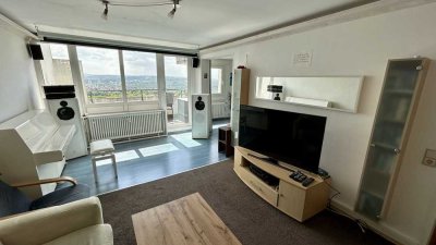 Seltene Gelegenheit! Großzügige Maisonette mit Blick über Stuttgart