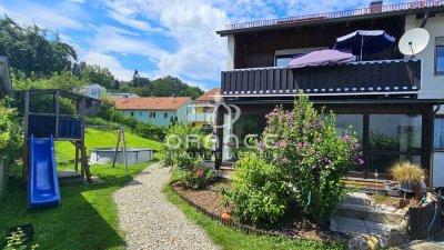 ***PROVISIONSFREI! Großes Anwesen, viele Vorzüge, ZFH (modernisiert) & 3-fach Garage in Top-Lage!***