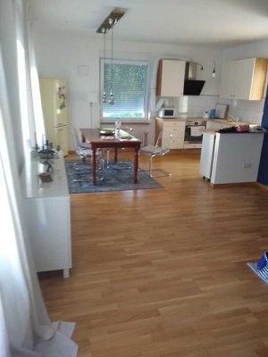 Besondere 3-Zi.-EG-Wohnung mit Garten in LU-Gartenstadt