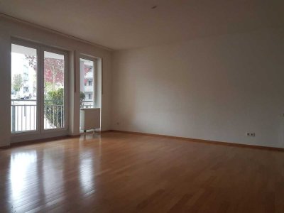 Stilvolle 1-Zimmer-Wohnung mit EBK, Balkon & TG-Stellplatz – Ruhige Lage in F-Preungesheim