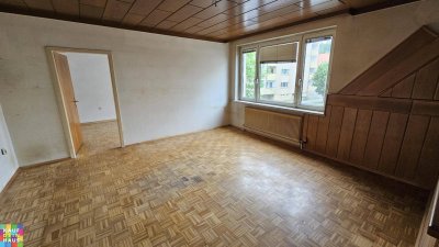 Frisch sanierte 2-Zimmerwohnung im ersten Stock