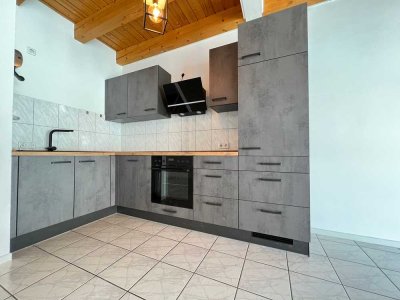Otterberg - 4 ZKB Maisonette-Wohnung, 2 Balkone, moderne EBK