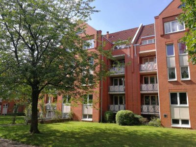 Für Studentenpärchen! 2 Zi.Whg. direkt neben der Uni inkl. Pkw-Stellplatz