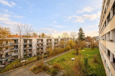 Aufgepasst: Sonnige Wohnung mit Platz für ihre persönliche Gestaltung.