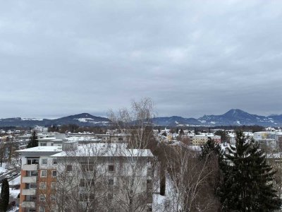 2 Zimmer Wohnung mit Bergblick im 7. OG