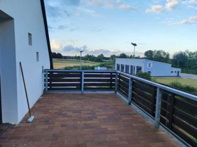 Exklusive, sanierte 3-Zimmer-Wohnung mit Balkon in Bennigsen