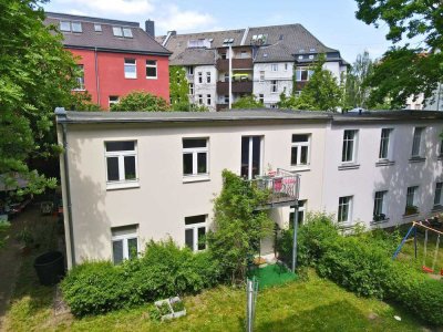 Wohnen am Coppiplatz im Hinterhaus:  Bezugsfrei, Provisionsfrei, 3Zimmer mit Balkon!