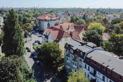 Vermietet: 3 Zi. im DG mit Balkon, TG-Stellplatz und Kellerabteil in ruhiger Nebenstraße von Pankow