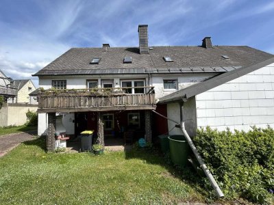 Mehrfamilienhaus - Handwerkerobjekt -viel Potenial