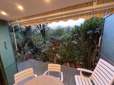 Idyll in Grimlinghausen/Rheinnähe: 2 Zimmer Erdgeschoß mit Terrasse im Grünen