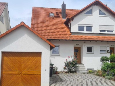 Doppelhaushälfte in Calw-Heumaden in ruhiger Ortsrandlage