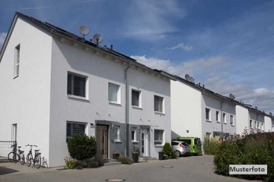 Zweifamilienhaus mit Garage - ideal für zwei Generationen