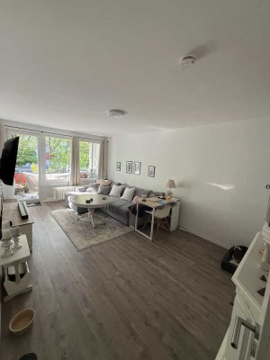 NACHMIETER 01.07. für 2-Zimmer-Wohnung in Hamburg Rissen