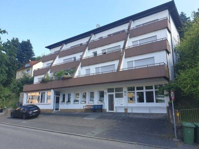 Stilvolle, neuwertige 1-Zimmer-Loft-Wohnung mit Balkon und EBK in Marburg