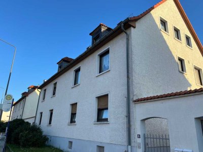 3 Parteienhaus mit 2 freien Wohnungen zentral in Oberursel