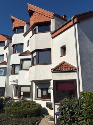 Großzügige 4-Zimmer Maisonette-Wohnung mit Balkon in Heidelberg-Kirchheim